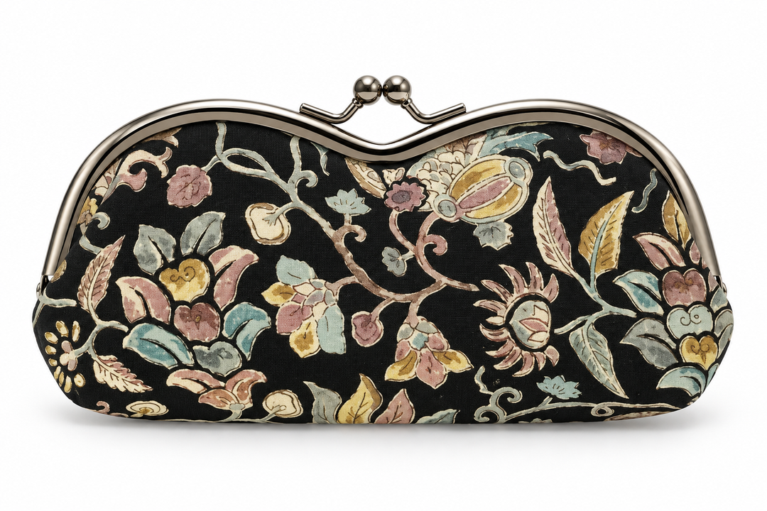 Edo Sarasa · Black Floral Arabesque Gama-guchi Eyeglass Case — product view