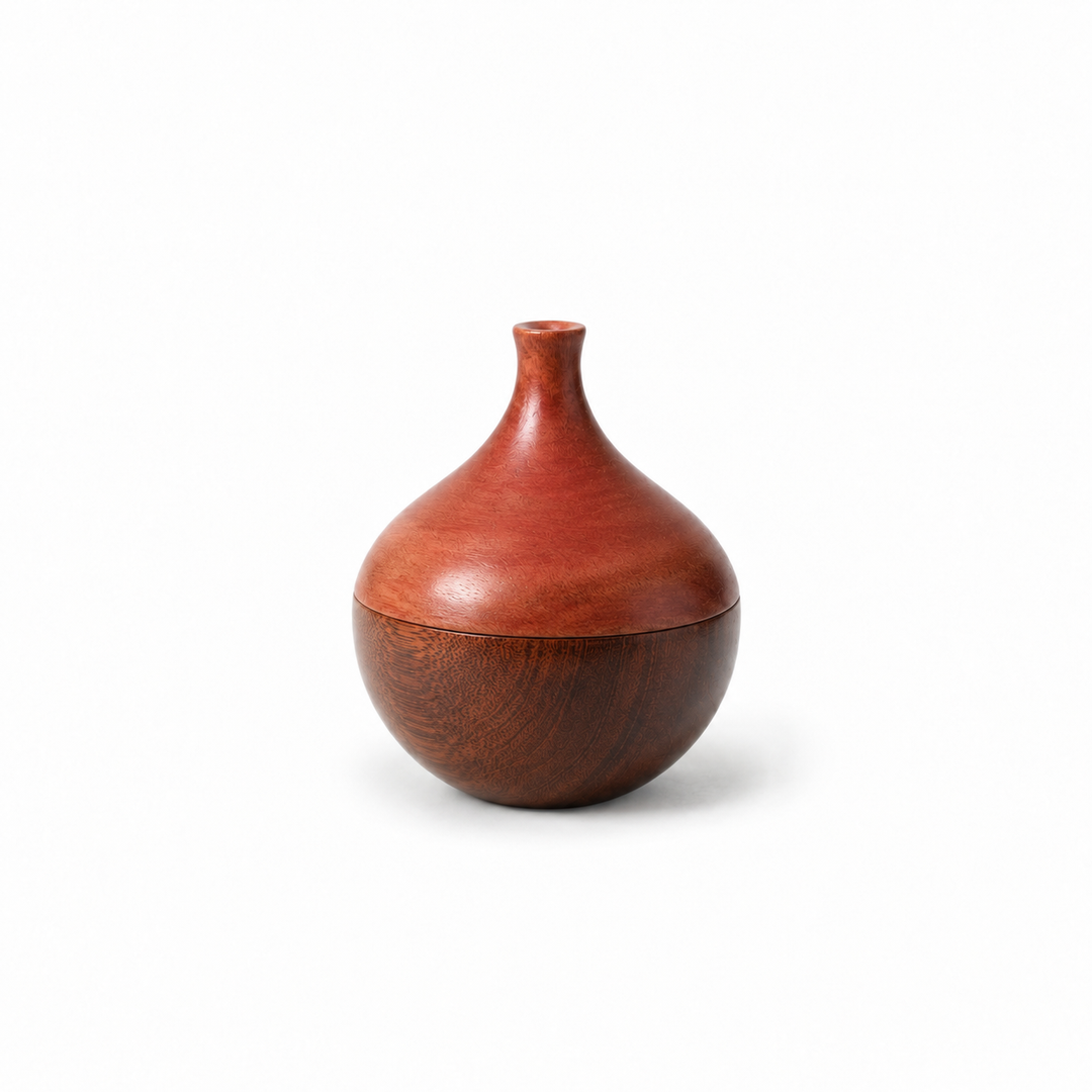 Yamanaka Lacquerware Bulb: Berry